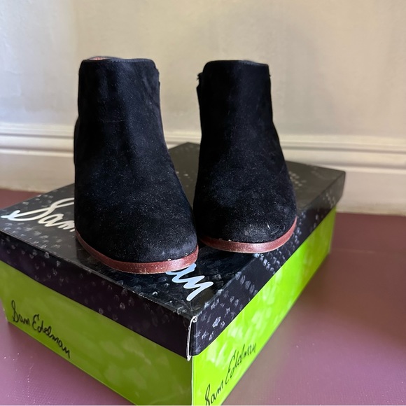 Sam Edelman Woman’s Petty Suede Booties Black Size 6.5 - Picture 2 of 3